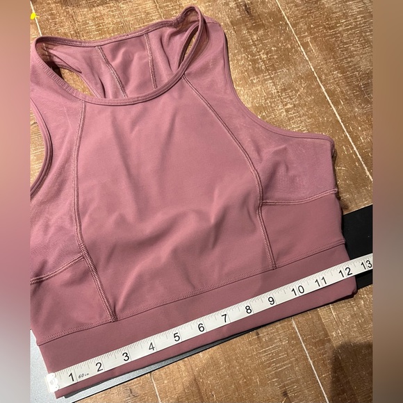 Lululemon Laser Speed Train Tank - Picture 9 of 9